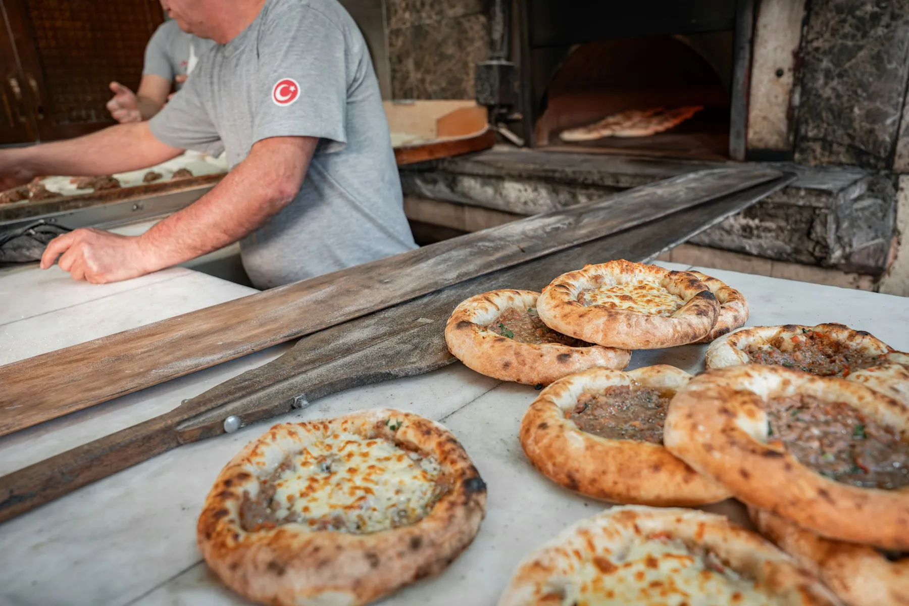 Fırından tulumlu pide